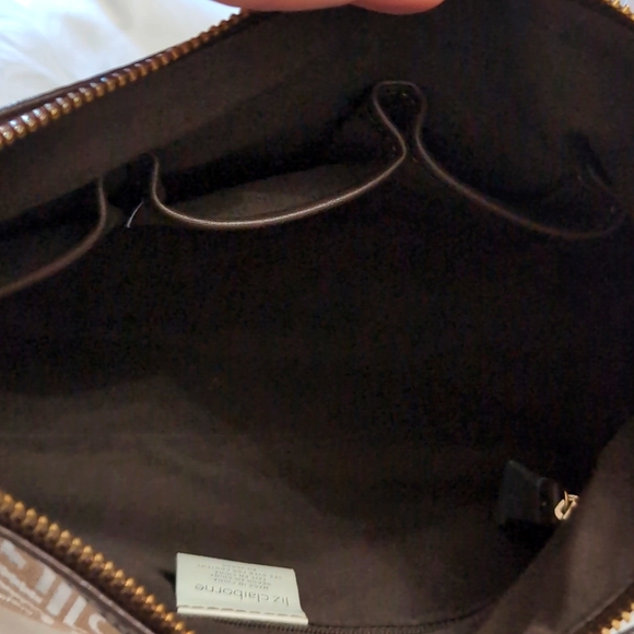 Liz Claiborne Should bag - Picture 16 of 17